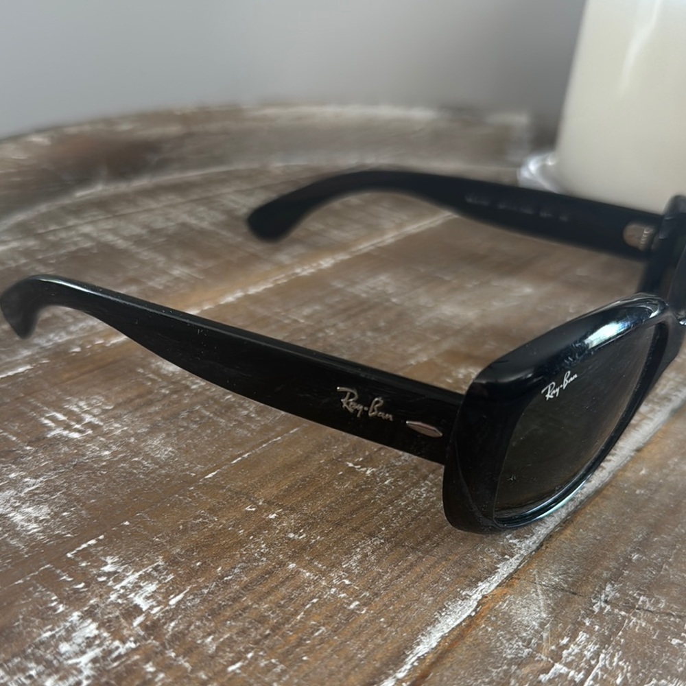 Ray-Ban Classic Black Sunglasses - Picture 2 of 4